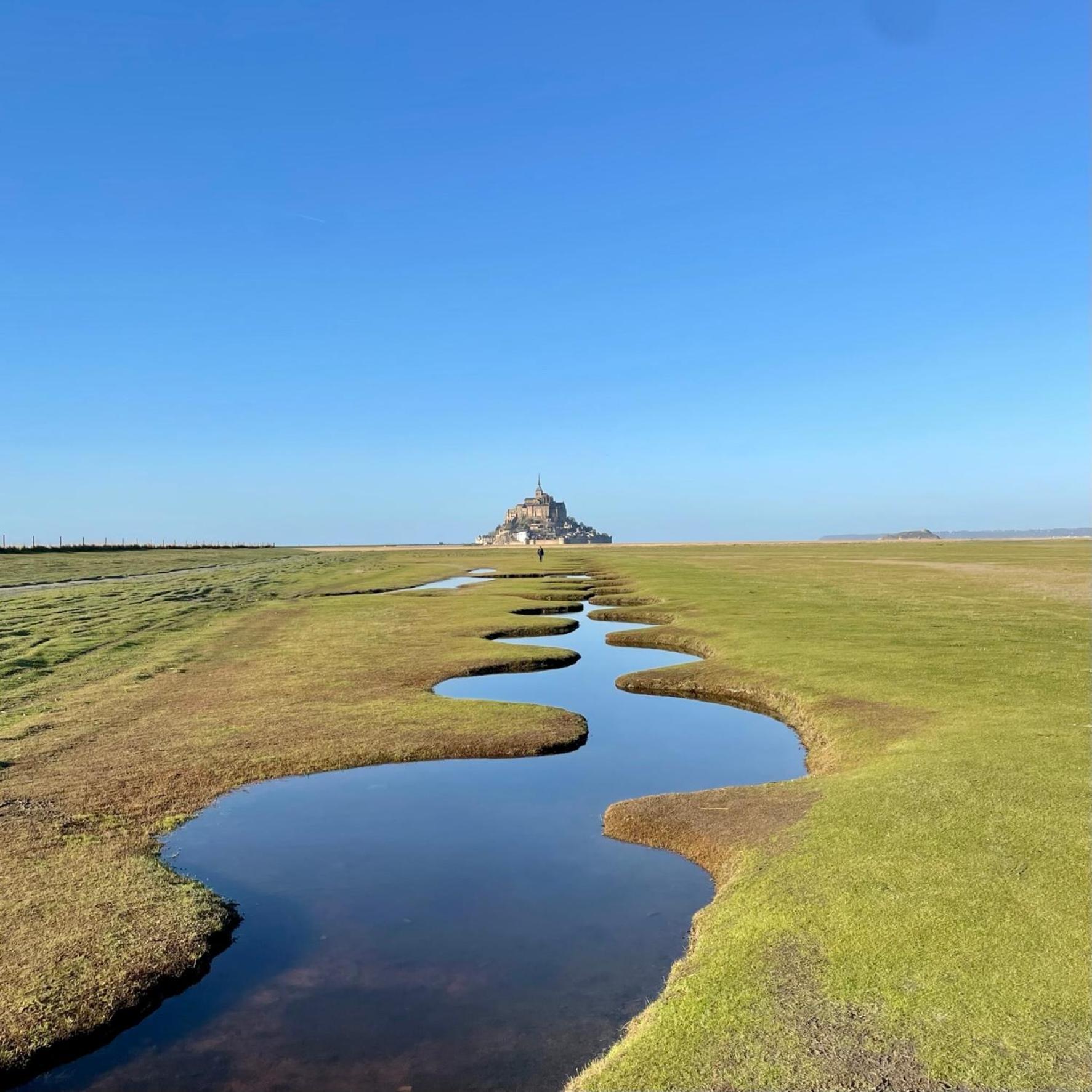 Sunset Family Guesthouse Mont Saint Michel Céaux Exterior photo